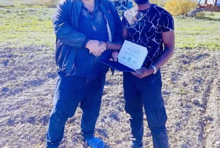 We grow fresh, organic produce using clean methods that protect nature, healthy food.